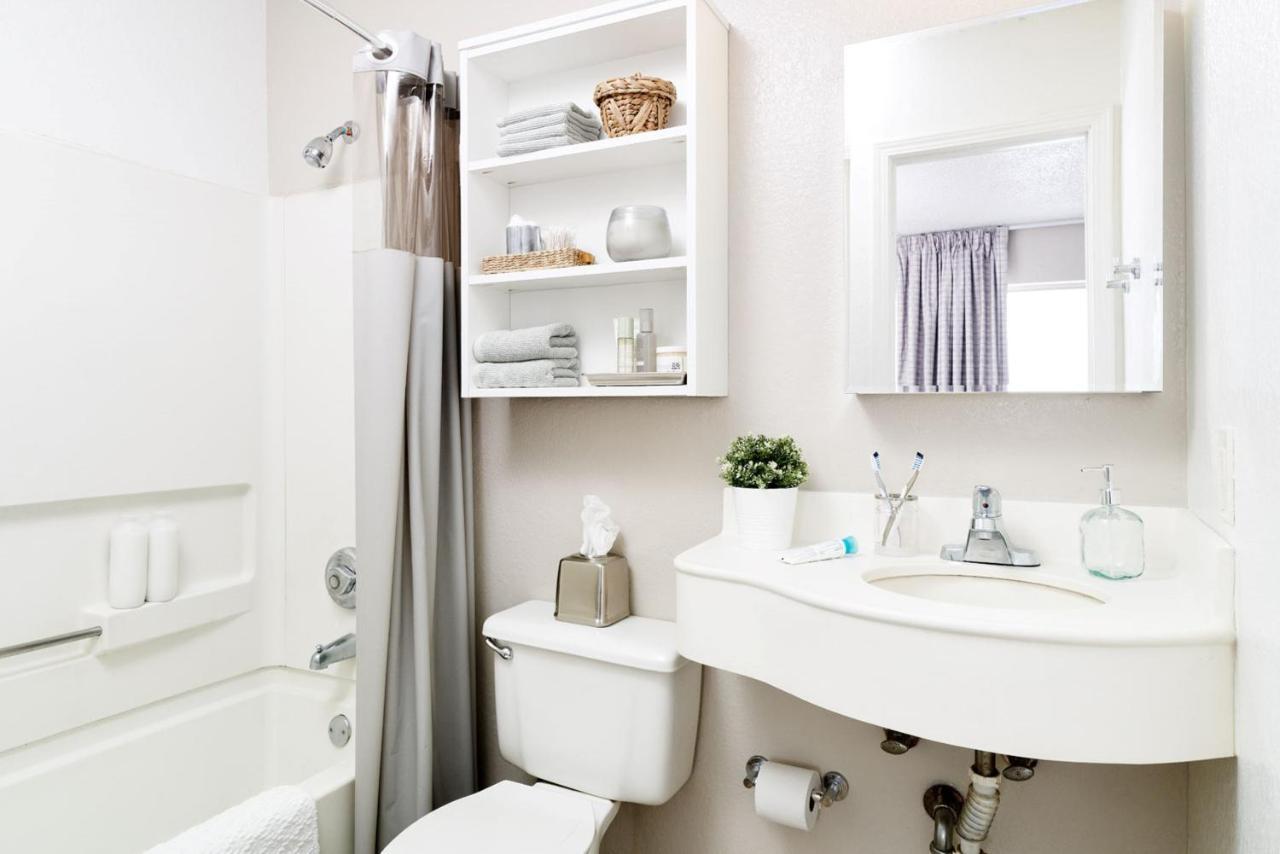 Intown Suites Extended Stay Virginia Beach Va Екстер'єр фото